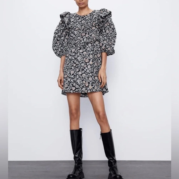 ZARA Black White Printed Floral Ruffle Mini Dress Size Small - Picture 1 of 16